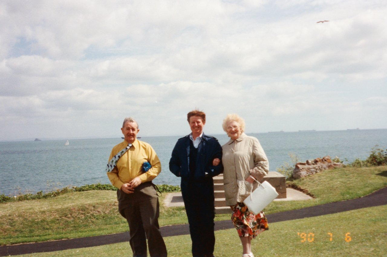 AandM with his parents July 1998